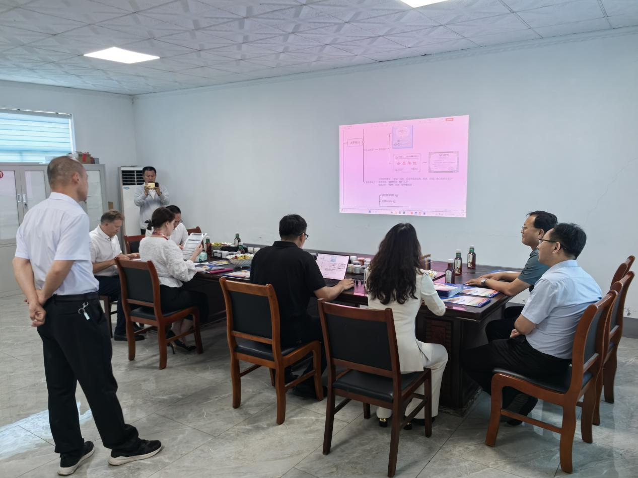 对接交流促发展，携手共进提品质